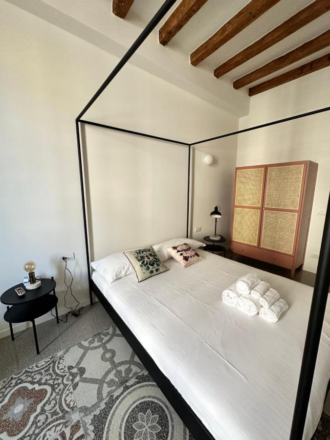 Milano Apartments Navigli Porta Genova Екстер'єр фото